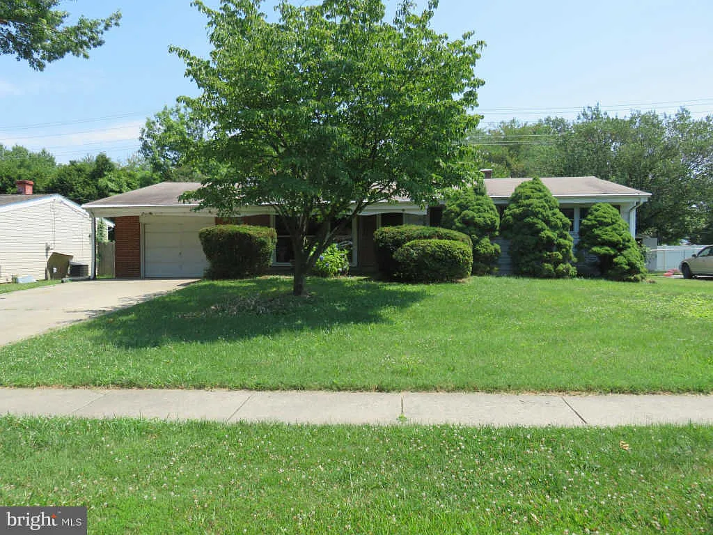 18 Mattei Ln photo 1