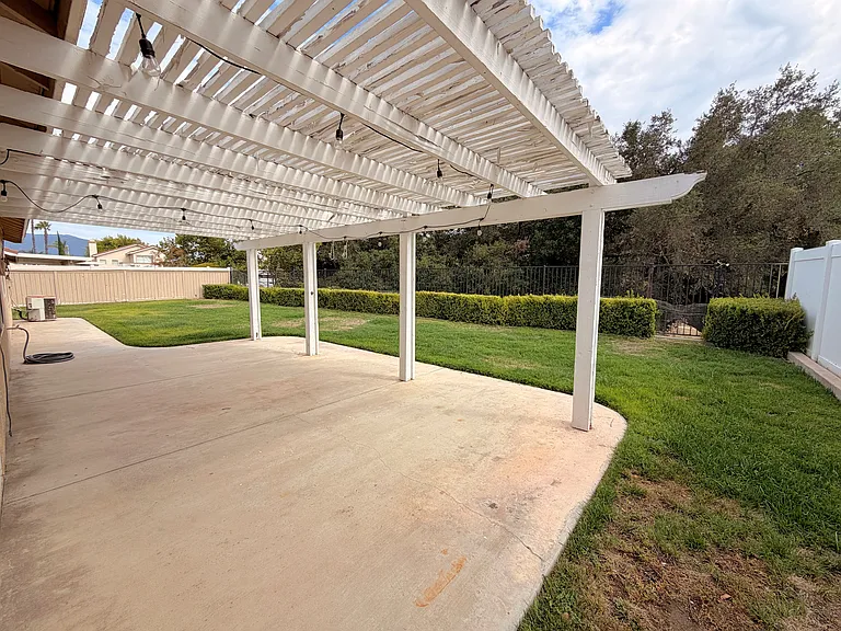30731 Loma Linda Rd — Photo 15