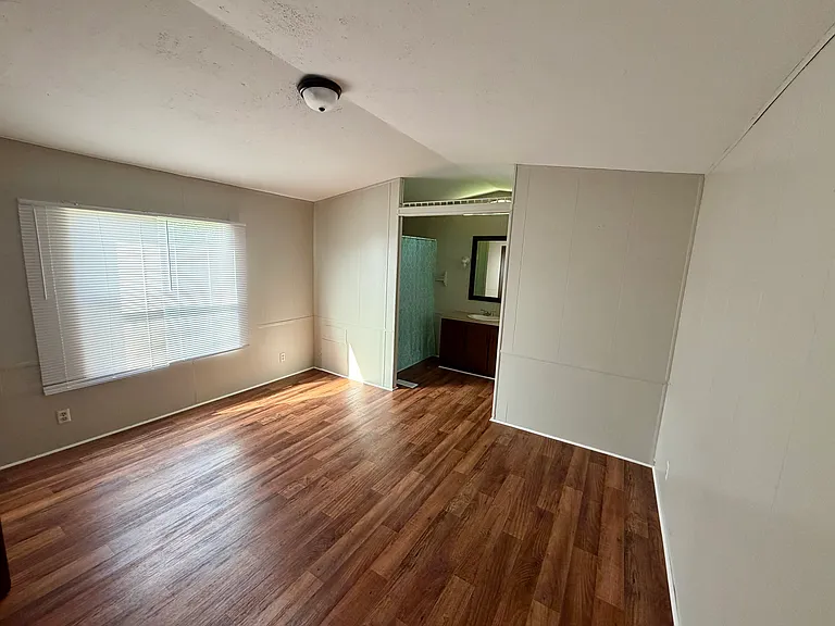 1402 Chicopee Rd #60 — Photo 4