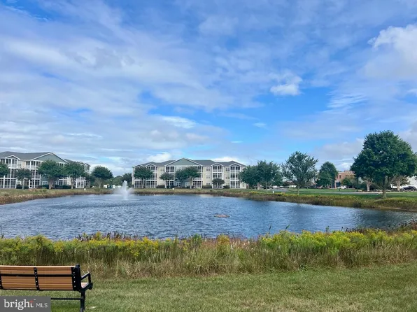 33120 N Village Loop Unit 2-302, Lewes, DE 19958