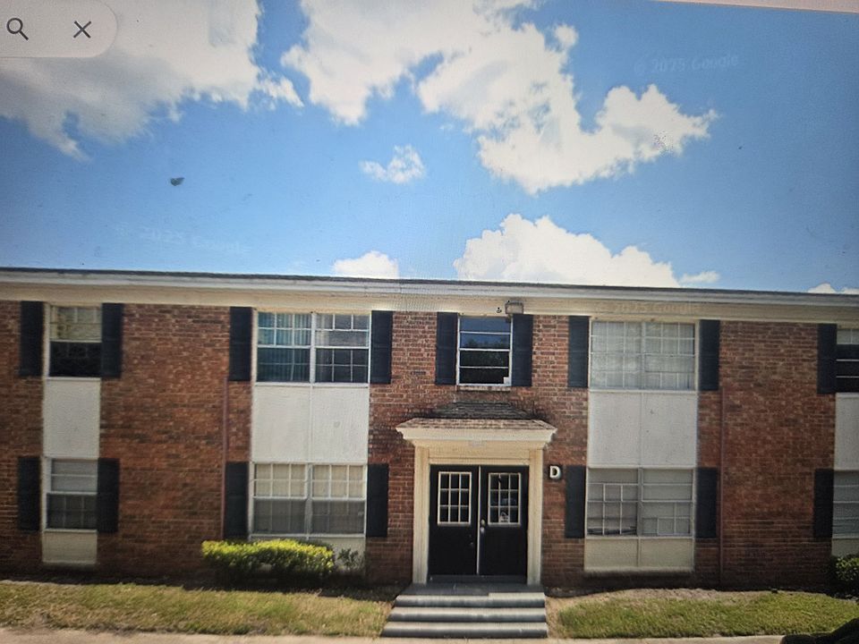 1st image of 5325 Curry Ford Rd APT D104