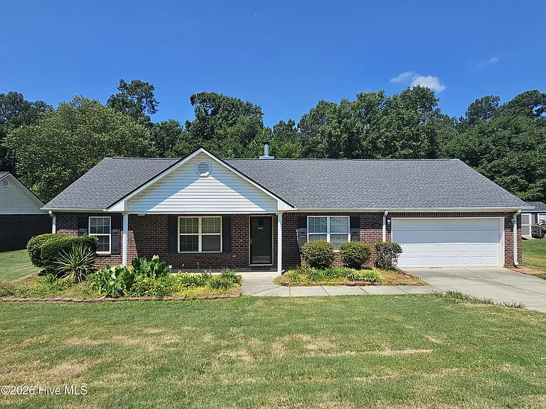 206 Corley Cir — Photo 1
