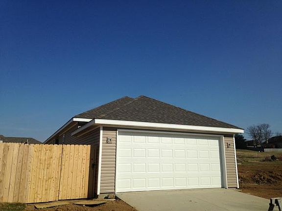 3rd image of 4701 N Creek Wood Dr