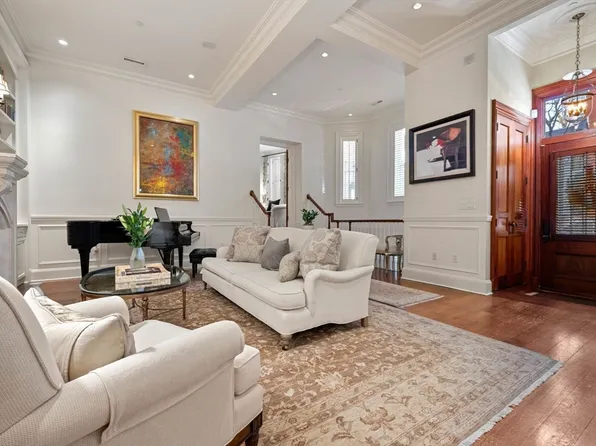 50 Beacon St #50, Boston, MA 02108