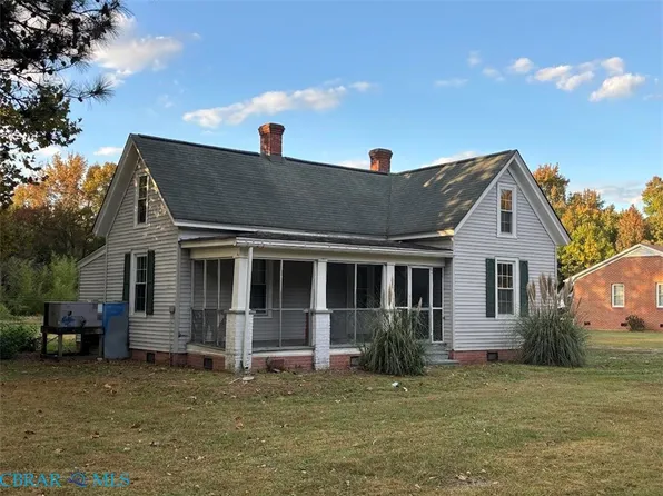 2784 Kings Creek Rd, Hayes, VA 23072