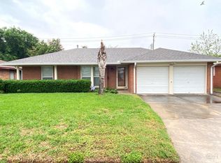 6617 Fairway Dr, Galveston, TX 77551