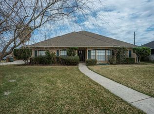 9690 Meadowick Dr, Beaumont, TX 77706