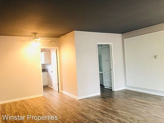 5th image of 400 N Madison Ave #9
