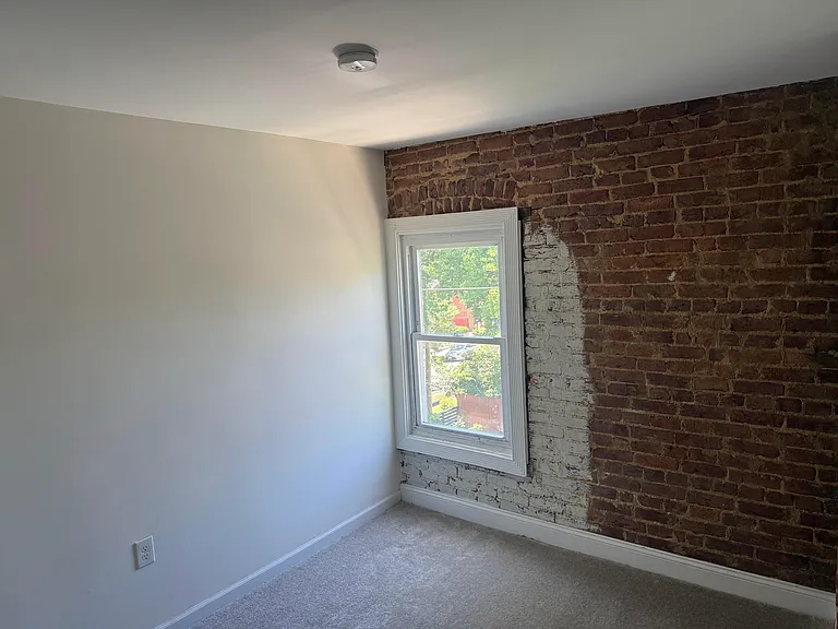 917 Hamilton St NW — Photo 14