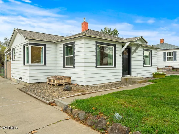 708 W Pear Ave, Selah, WA 98942