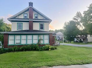 26 Park St, Tupper Lake, NY 12986