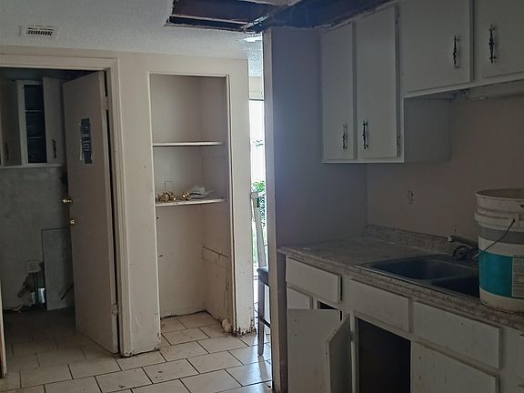 5th image of 3346 Kirby Trees Pl #3346