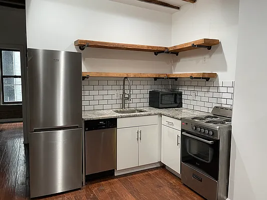 Rented by WRE Group | media 11