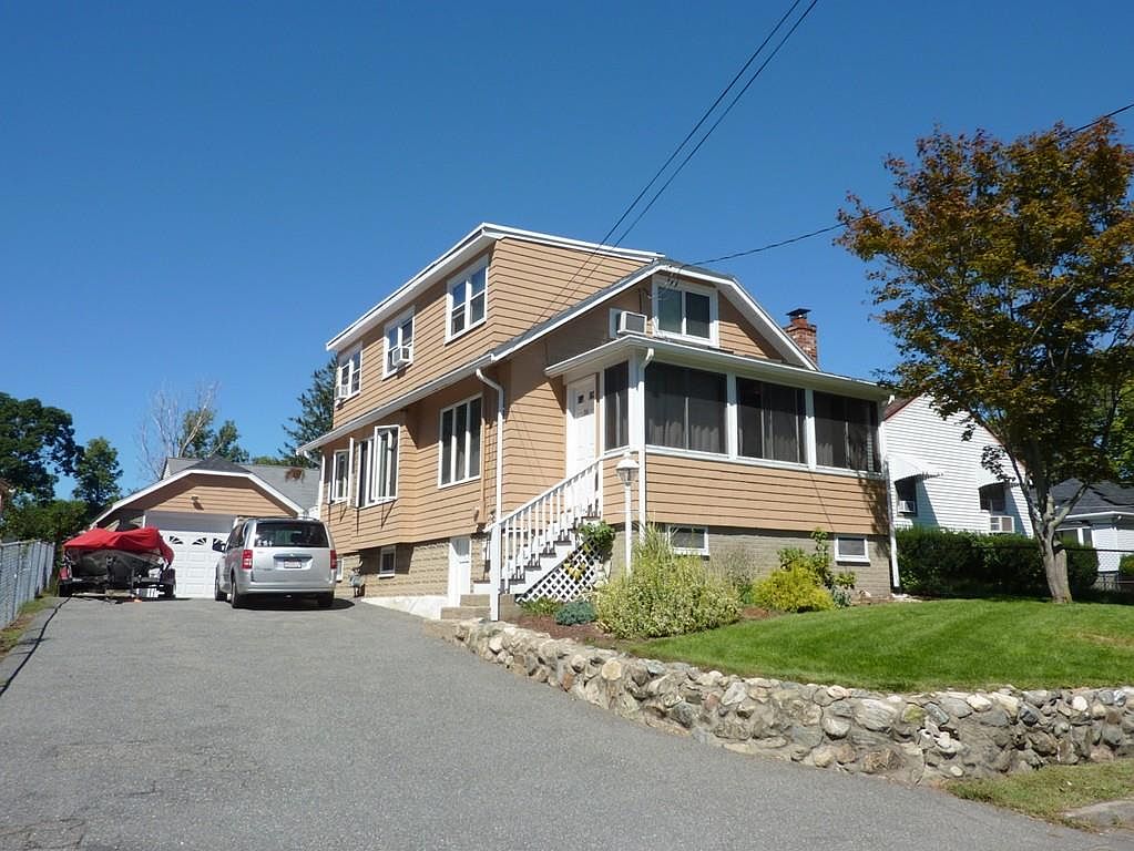 16 Maple Ave, Woburn, MA 01801 Zillow