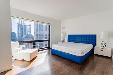 Rented by R New York