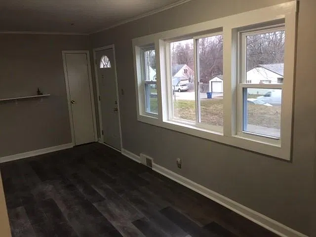 2 bed, 880 sqft, $1,275 — Photo 4