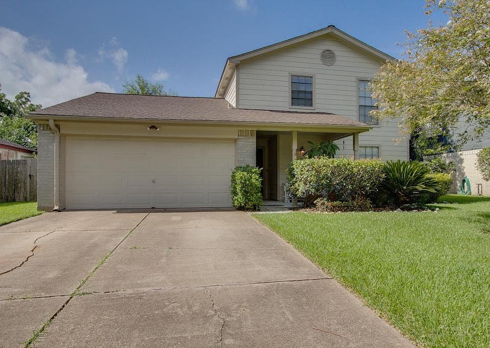 1st image of 3130 Sam Houston Dr