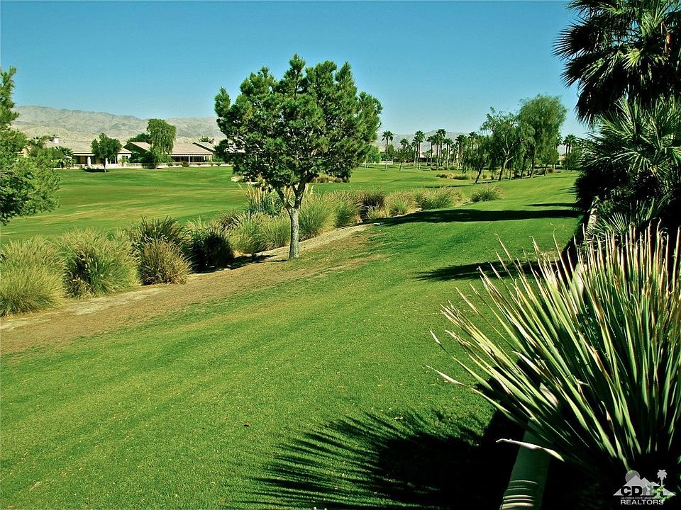 1st image of 81322 Avenida Sombra