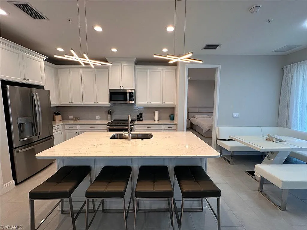 Building Photo - 2653 Seychelles Cir #2108