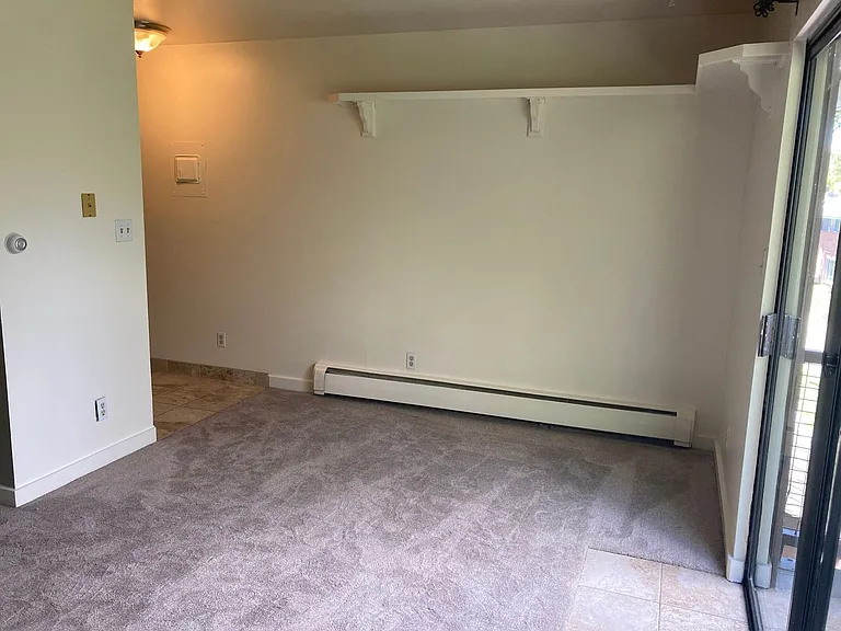 3597 Nottingham Ct — Photo 14