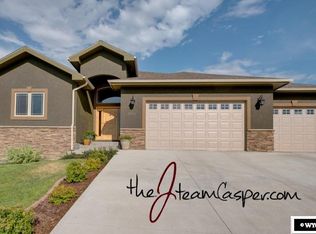 4241 Shasta Dr, Casper, WY 82604