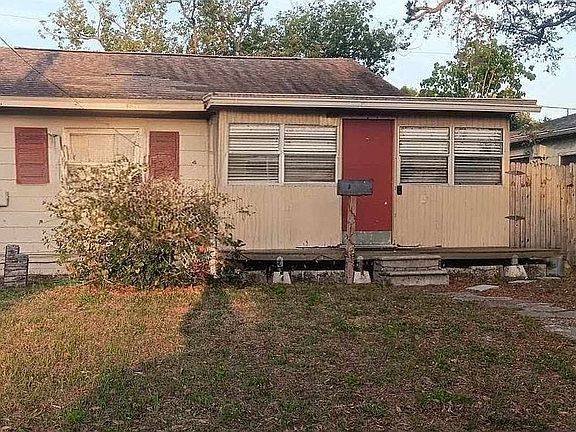5th image of 520 53rd St S