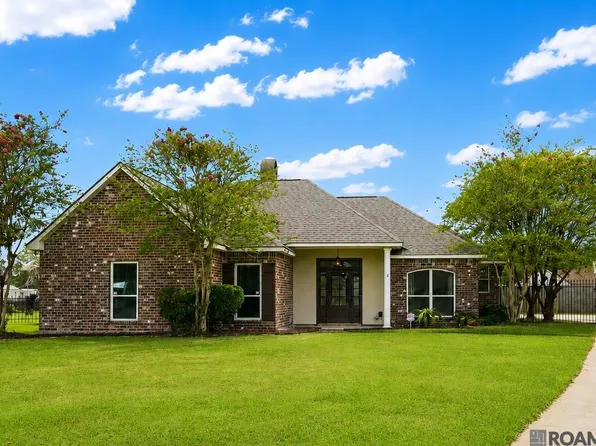 16036 Lakeside Ct, Prairieville, LA 70769