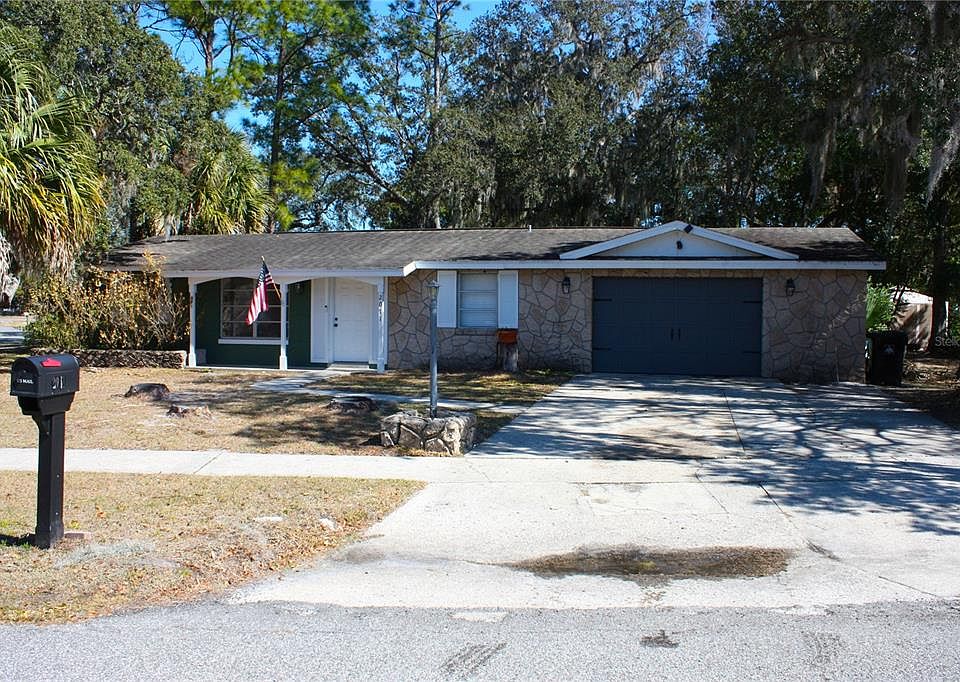 1st image of 2071 Canal Rd