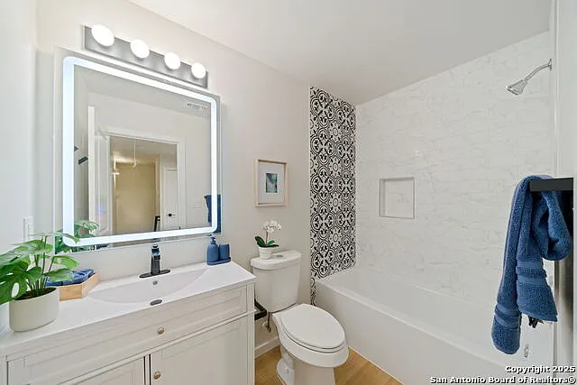 1104 S Gevers St — Photo 17