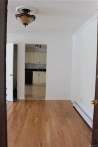 15 Granada Cres APT 1, White Plains, NY, 10603