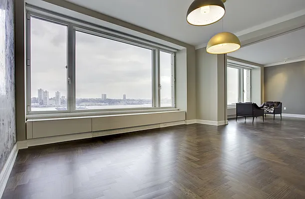 Rented by BLU Real Estate | media 19