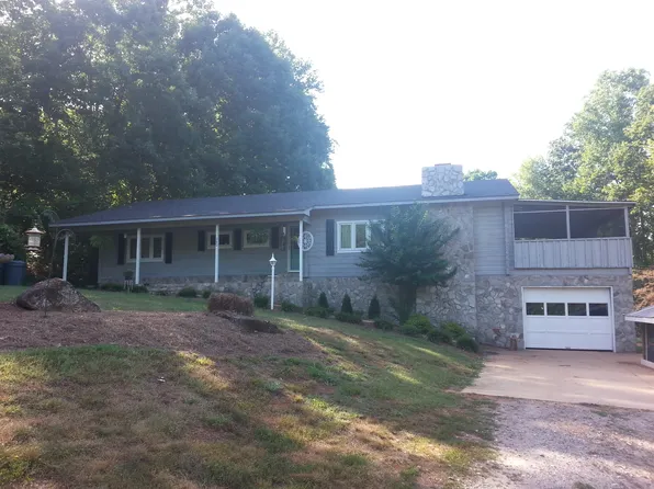 242 Watson Rd, Bessemer City, NC 28016