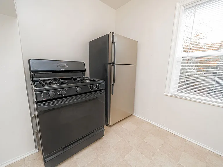 1315-1321 Dwight Way — Photo 6
