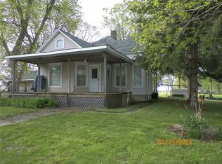 8150 W 2nd St, Harristown, IL 62537