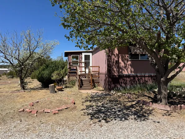 19 Danice Ln, Tijeras, NM 87059
