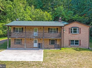 636 Coal Mine Rd, Strasburg, VA 22657