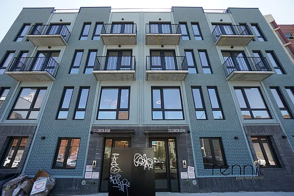 Rented by Rennit Inc. | media 44