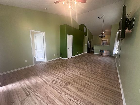 5th image of 5706 Bannon Crossings Dr