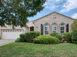 8199 N Paula Ave, Fresno, CA