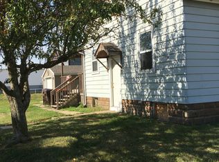 123 N Olive St, Toluca, IL 61369