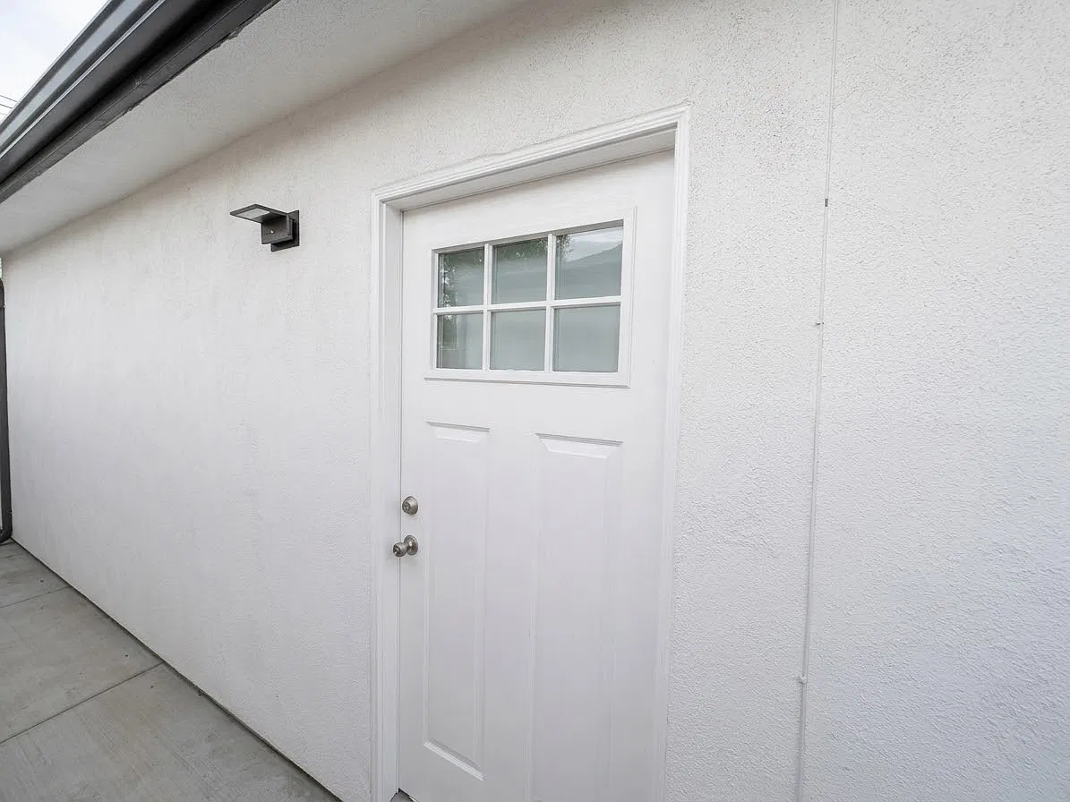 10402 Park Street - 2 — Photo 3