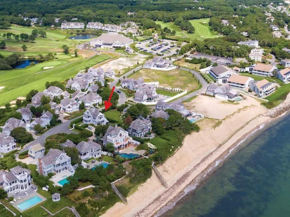 122 Shore Drive W, Mashpee, MA 02649