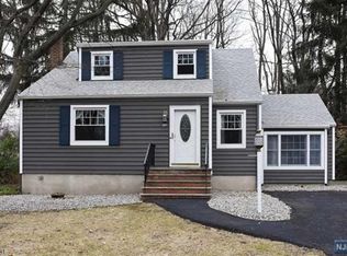 50 Woodcrest Rd, PARSIPPANY TROY HILLS TOWNSHIP, NJ 07054