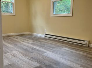 36 Spring Rd, Poughkeepsie, NY 12601