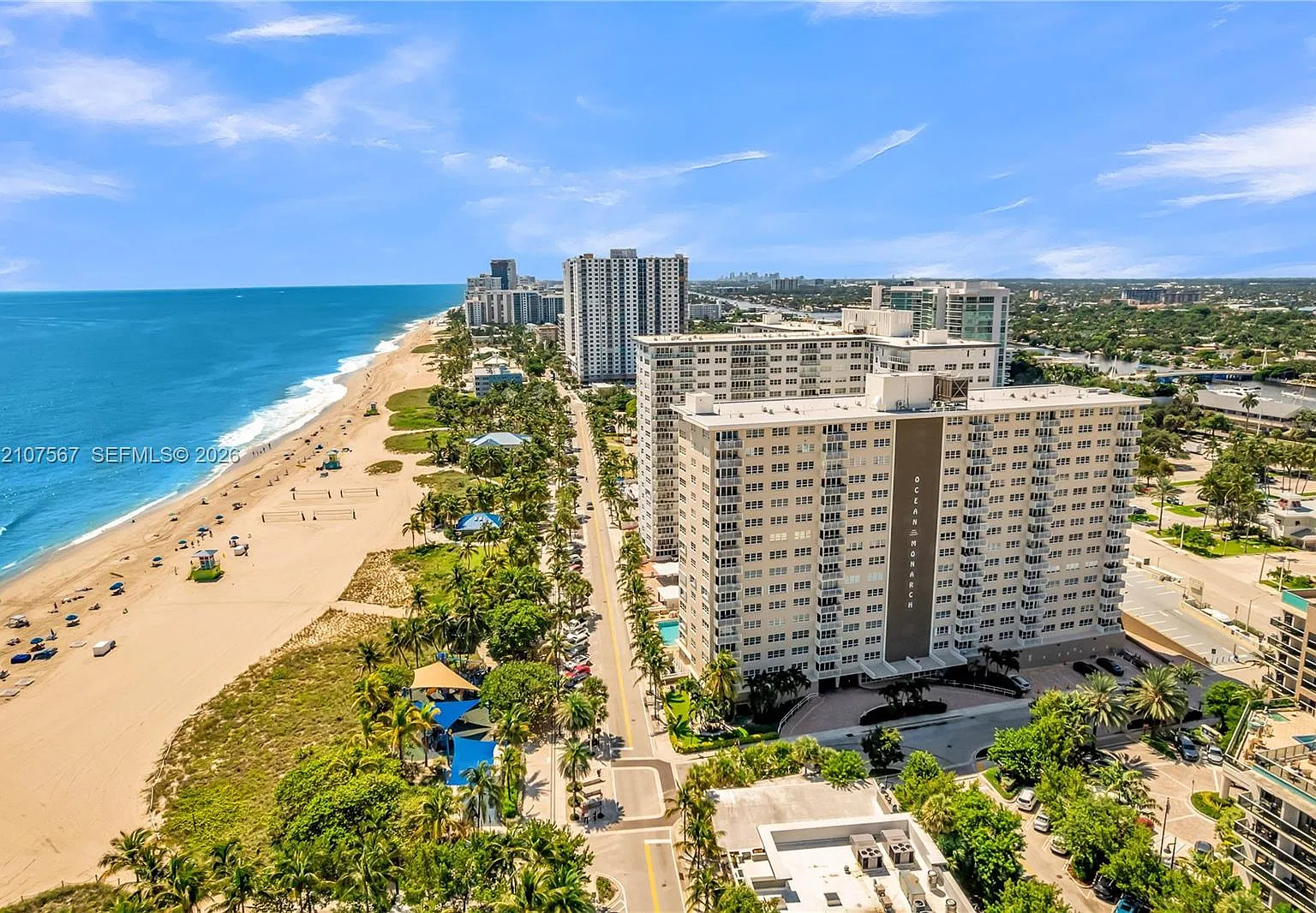 Ocean Monarch Condo — Photo 4