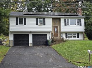 158 Stoneycrest Dr, Meriden, CT 06450