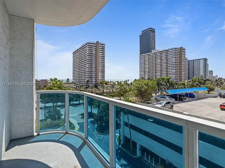 1945 S Ocean Dr #503 — Photo 7