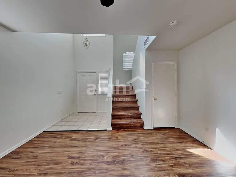 7364 W Ocotillo Rd — Photo 6