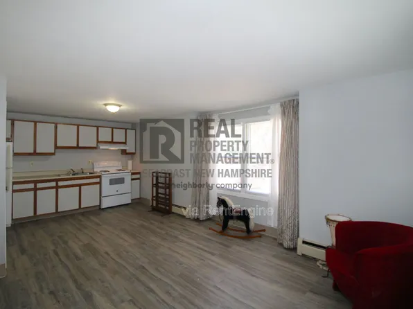 17 Ellison Dr #1, Barrington, NH 03825