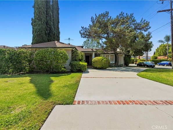4955 Woodman Ave, Sherman Oaks, CA 91423